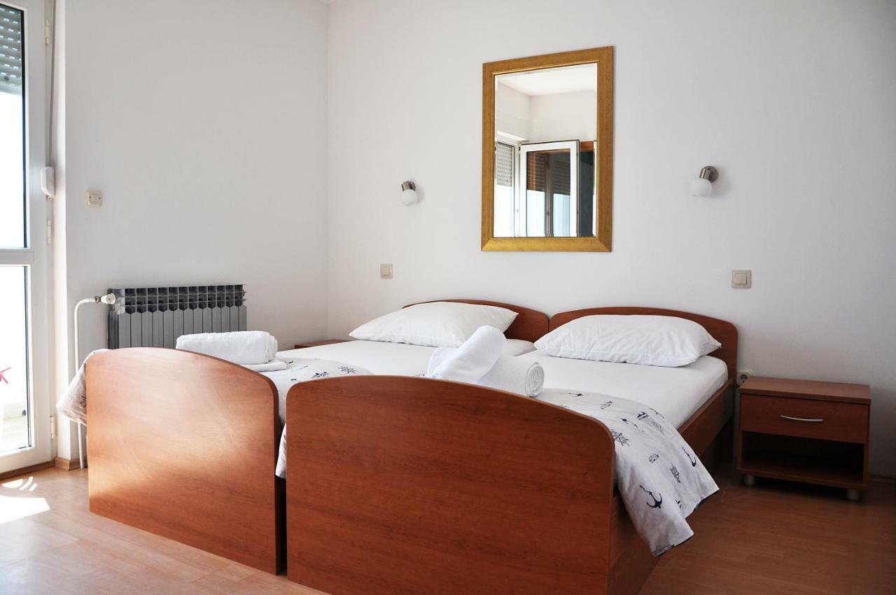Sunrise Apartments And Studio Apartments Lokva Rogoznica Exterior foto